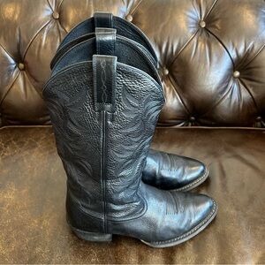 Ariat Men’s Heritage Black Leather Cowboy Boots size 9.5 EE (Extra Large)